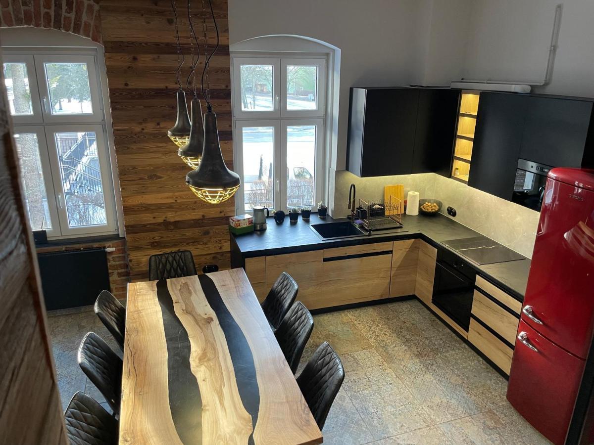 Pod Korona 5 *